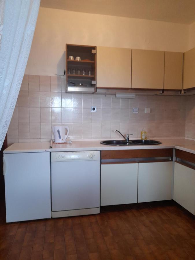 Apartman Natali Apartment Скрадин Екстериор снимка